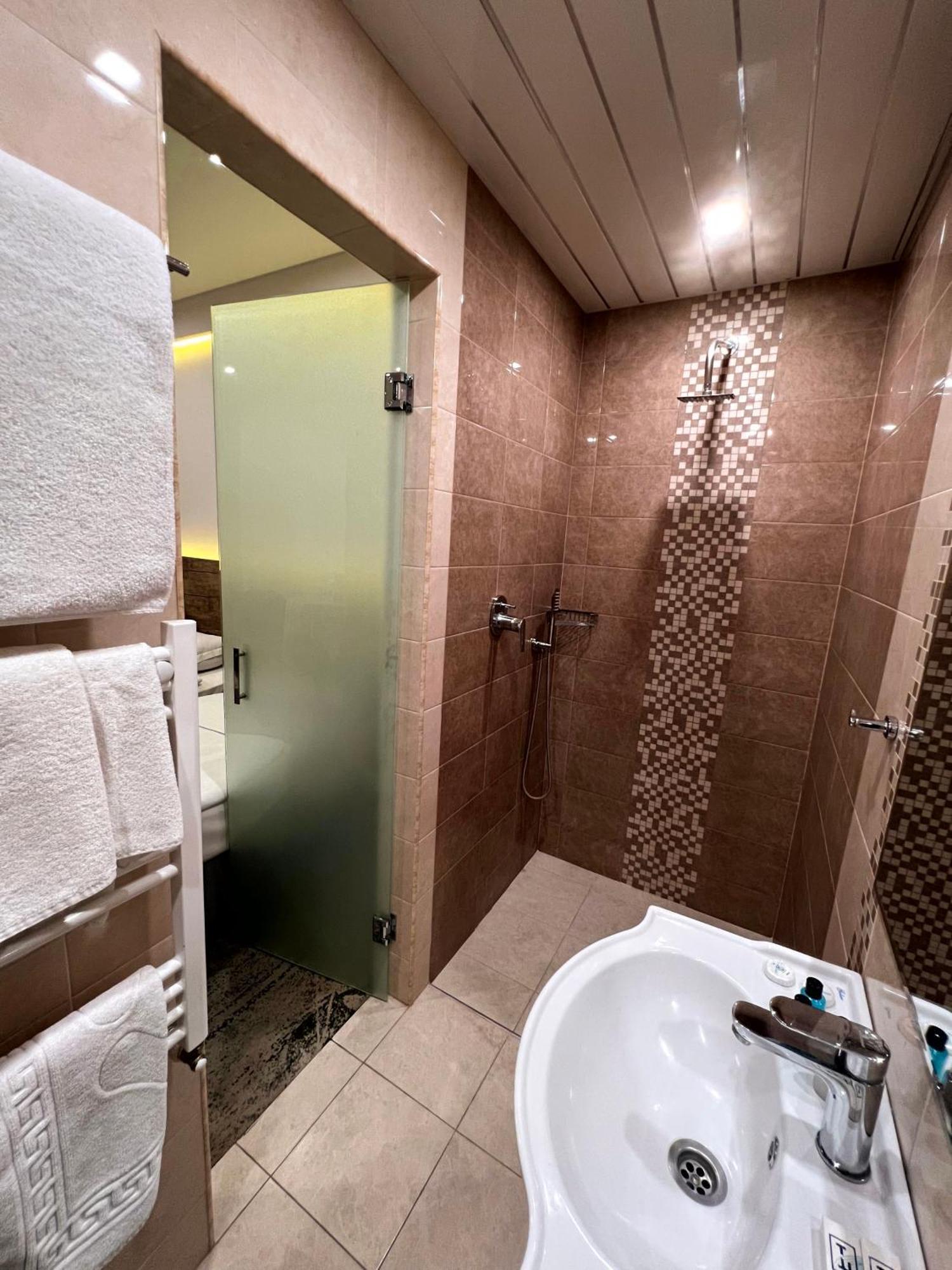 Evn Boutique Hotel Ереван Екстериор снимка
