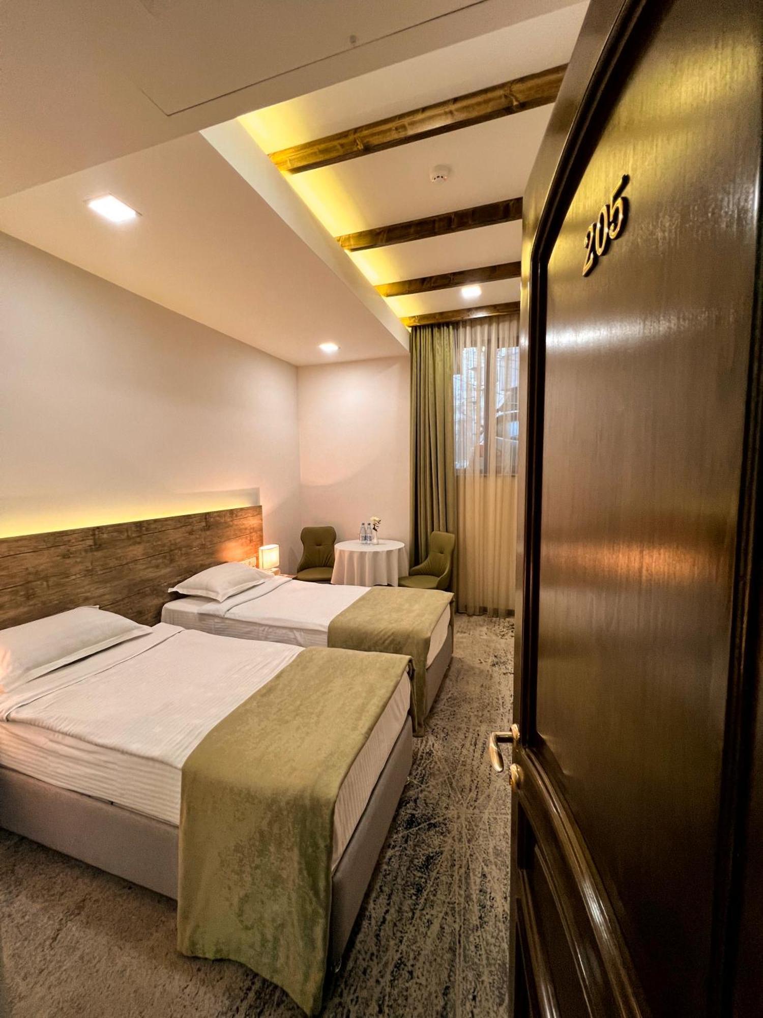 Evn Boutique Hotel Ереван Екстериор снимка